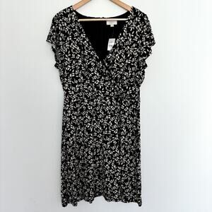 NWT‎ LOFT Floral Dress